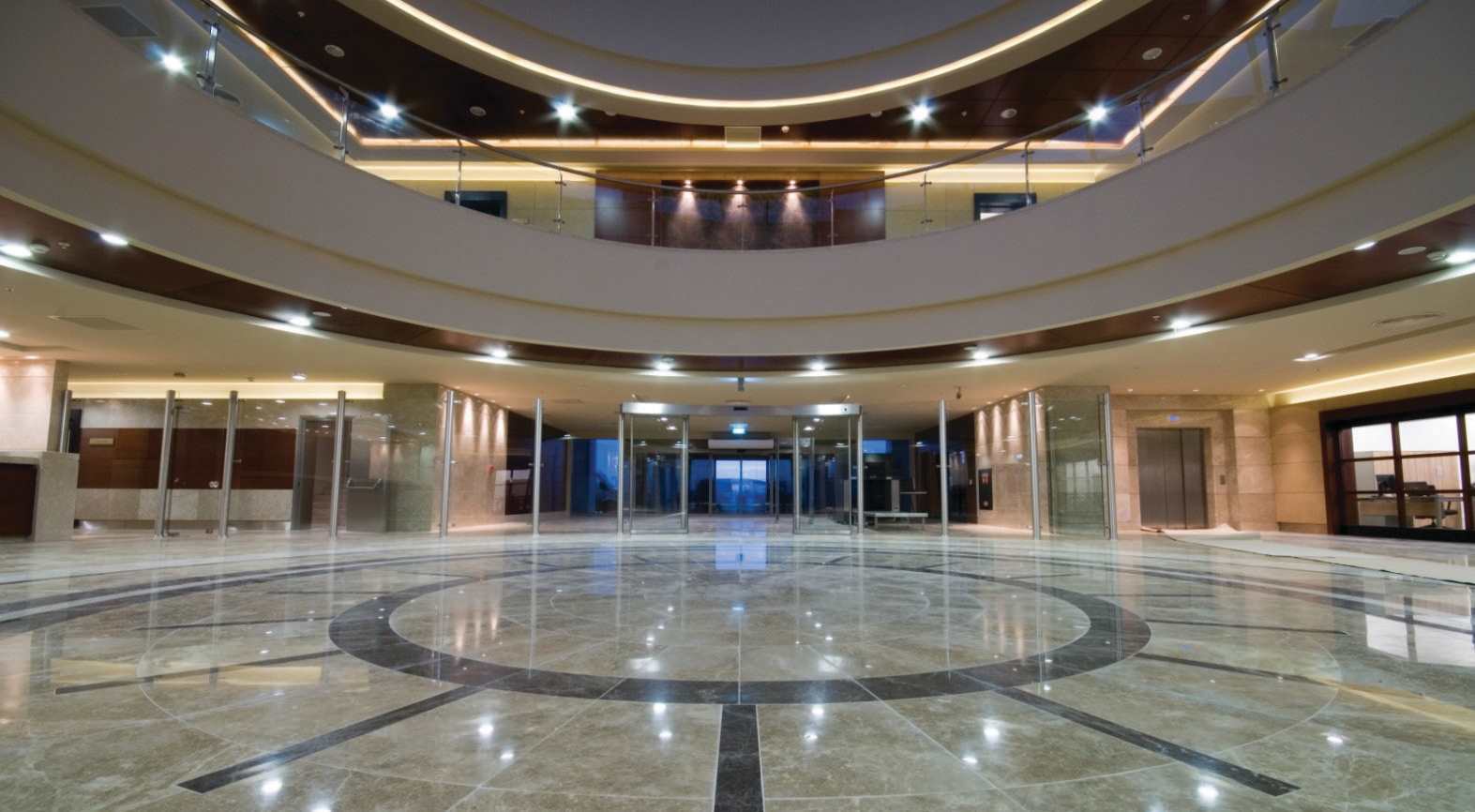 SABİHA GÖKÇEN AİRPORT VIP