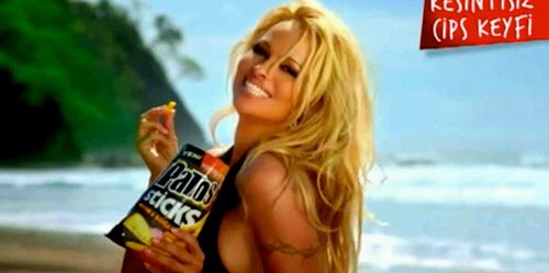 Patos - Pamela Anderson 1 - 2012